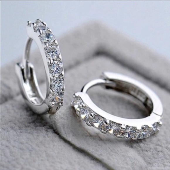 New 925 Sterling Silver Round Diamond Huggie Hoops - Picture 1 of 7
